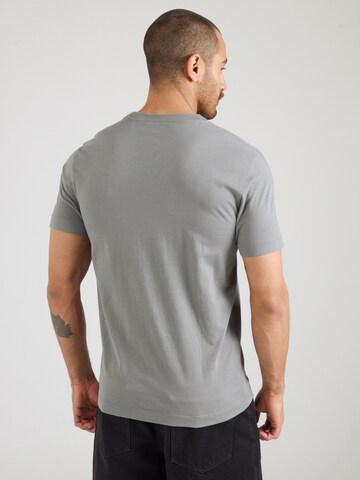 Abercrombie & Fitch - Camiseta en gris
