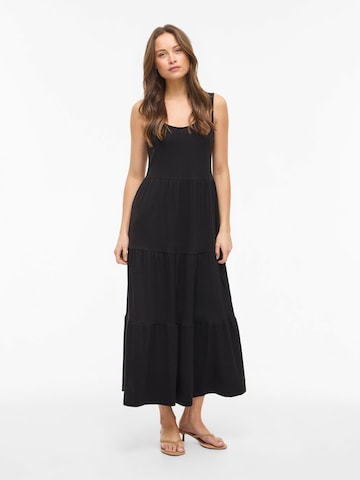 Robe VILA en noir : devant