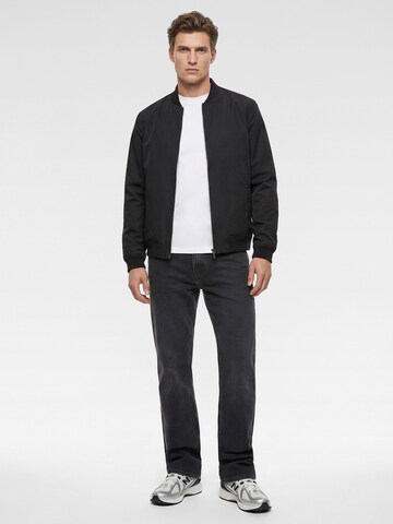 Everly Φθινοπωρινό και ανοιξιάτικο μπουφάν σε μαύρο