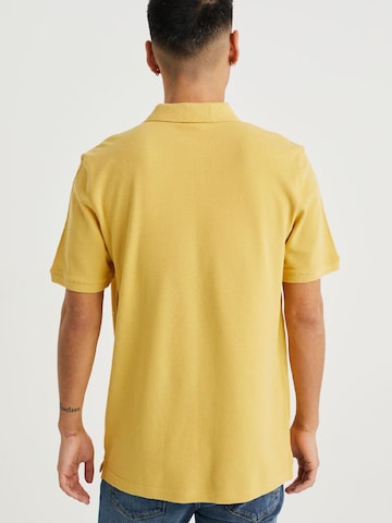 WE Fashion Shirt in Gelb