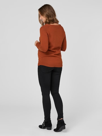 Pullover 'Crysta' di MAMALICIOUS in rosso