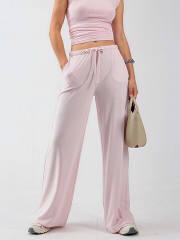 Busem Wide leg Pants 'Jogginghose' in Pink