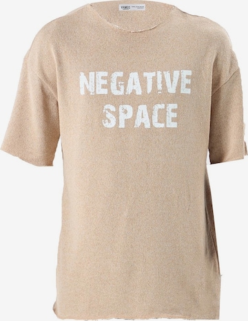 T-Shirt 'Brodiaea' VAMOS CLO en beige : devant