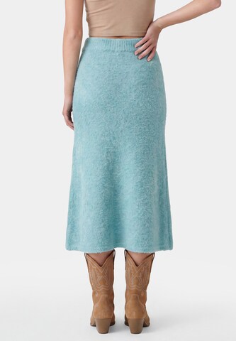 IZIA Rok in Blauw