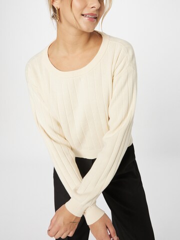 Pullover 'NATALI' di PIECES in beige