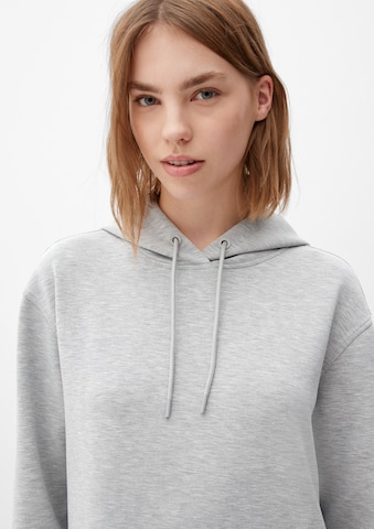 Robe s.Oliver en gris