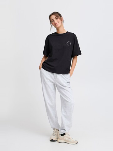 T-shirt 'Simona' The Jogg Concept en noir