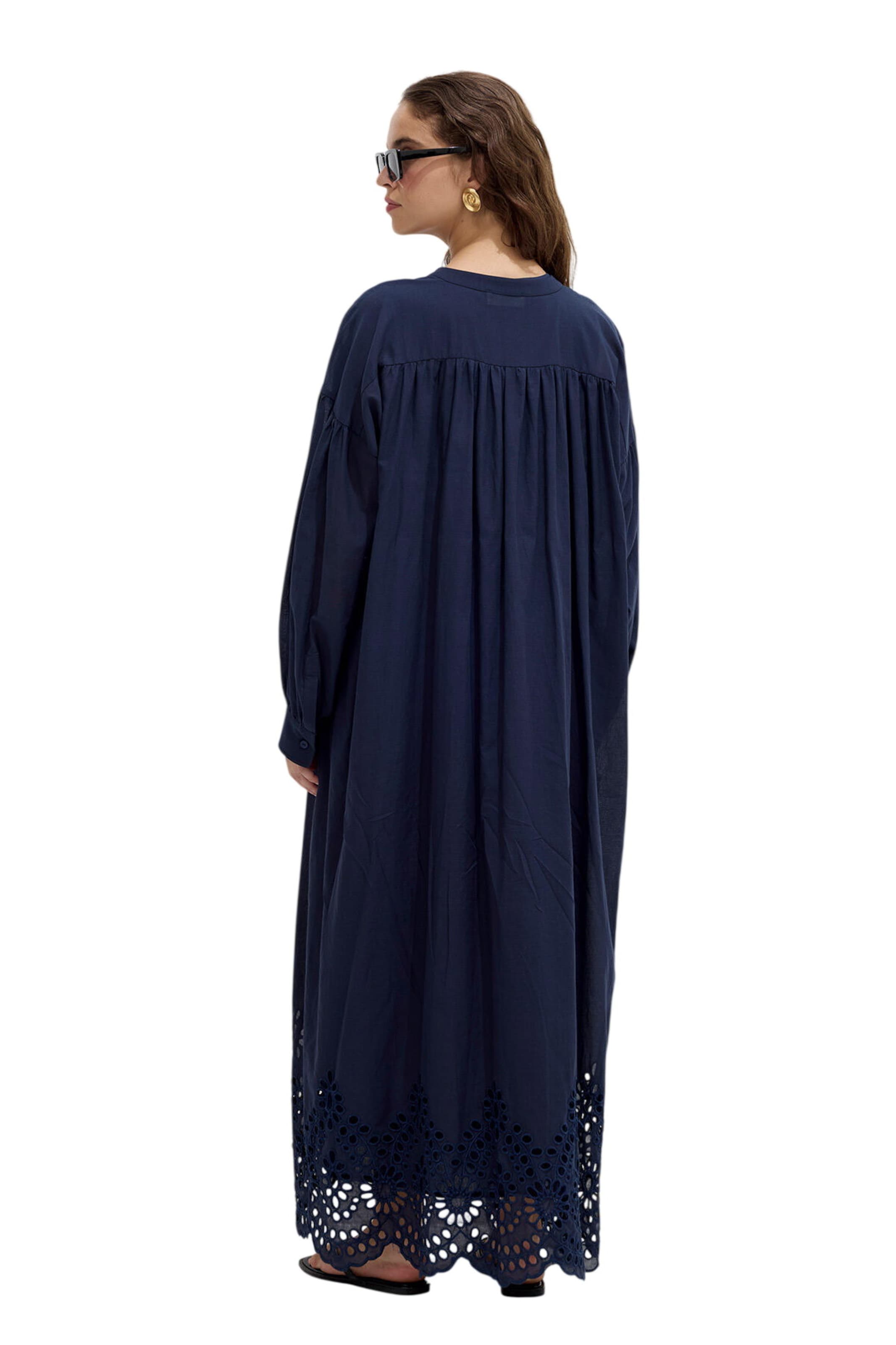 MANUKA Kleid in Blau