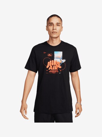 Tricou de la NIKE pe negru: față