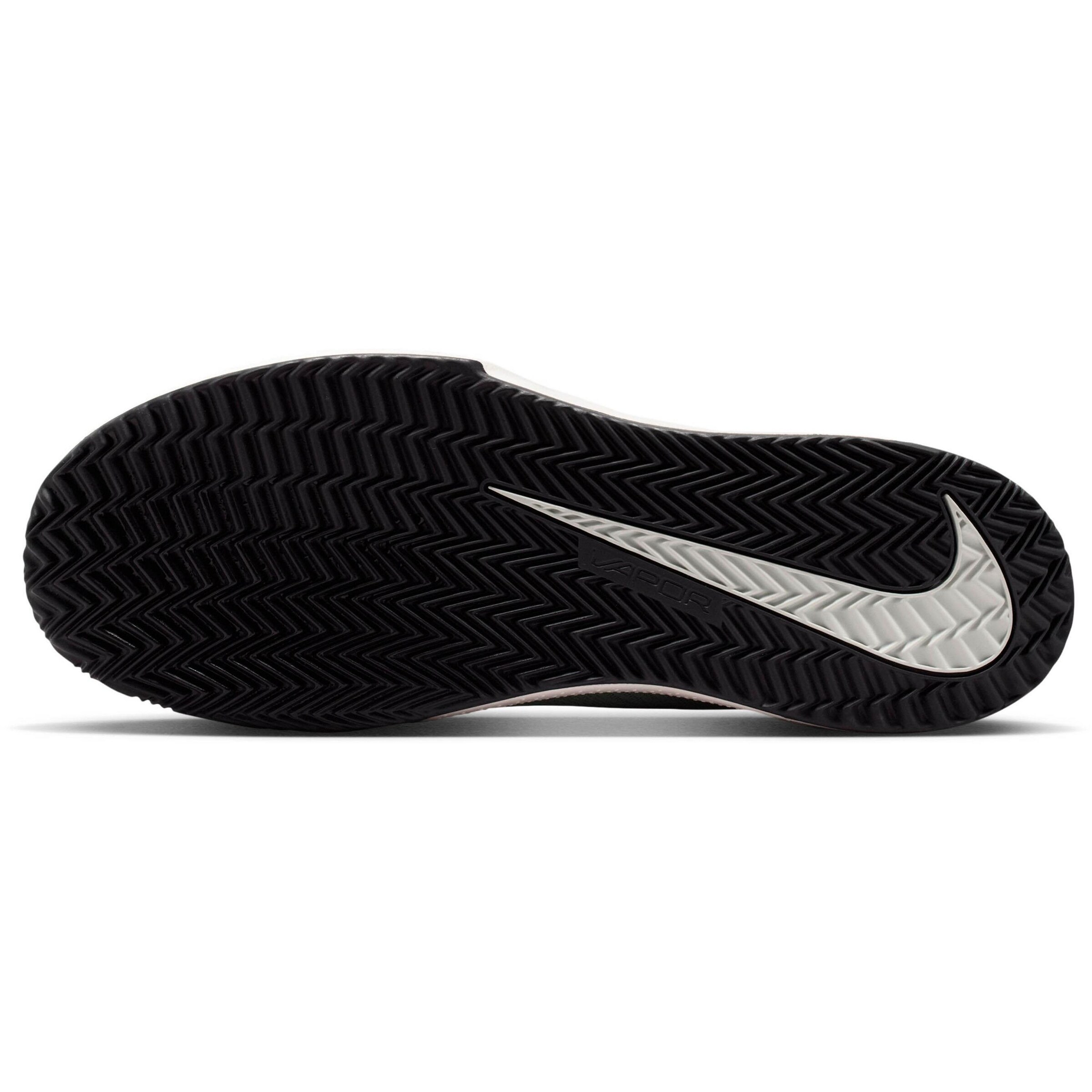 NIKE Laufschuh in Grün