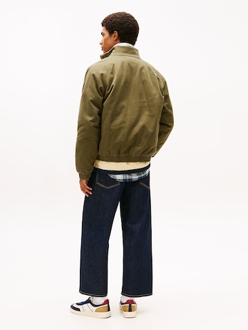 Tommy Jeans Winterjacke in Grün