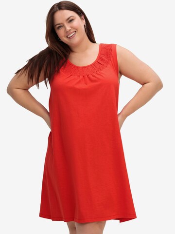 Robe SHEEGO en rouge : devant