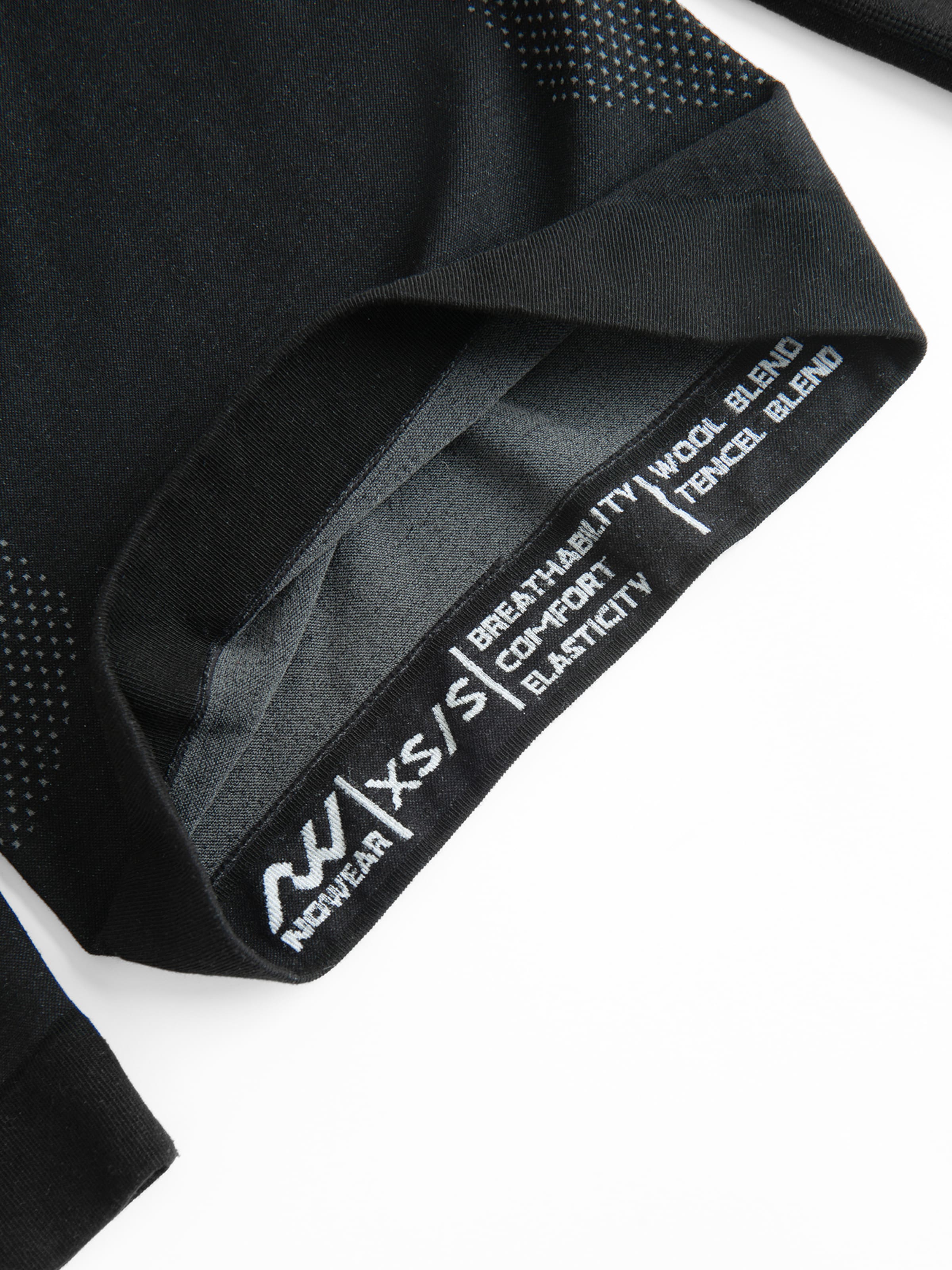 Tricou funcțional de la NoWear pe negru