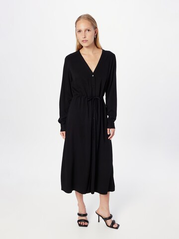 Robe-chemise 'NIOLA' minimum en noir : devant