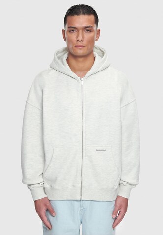 Dropsize Zip-Up Hoodie in Grey: front