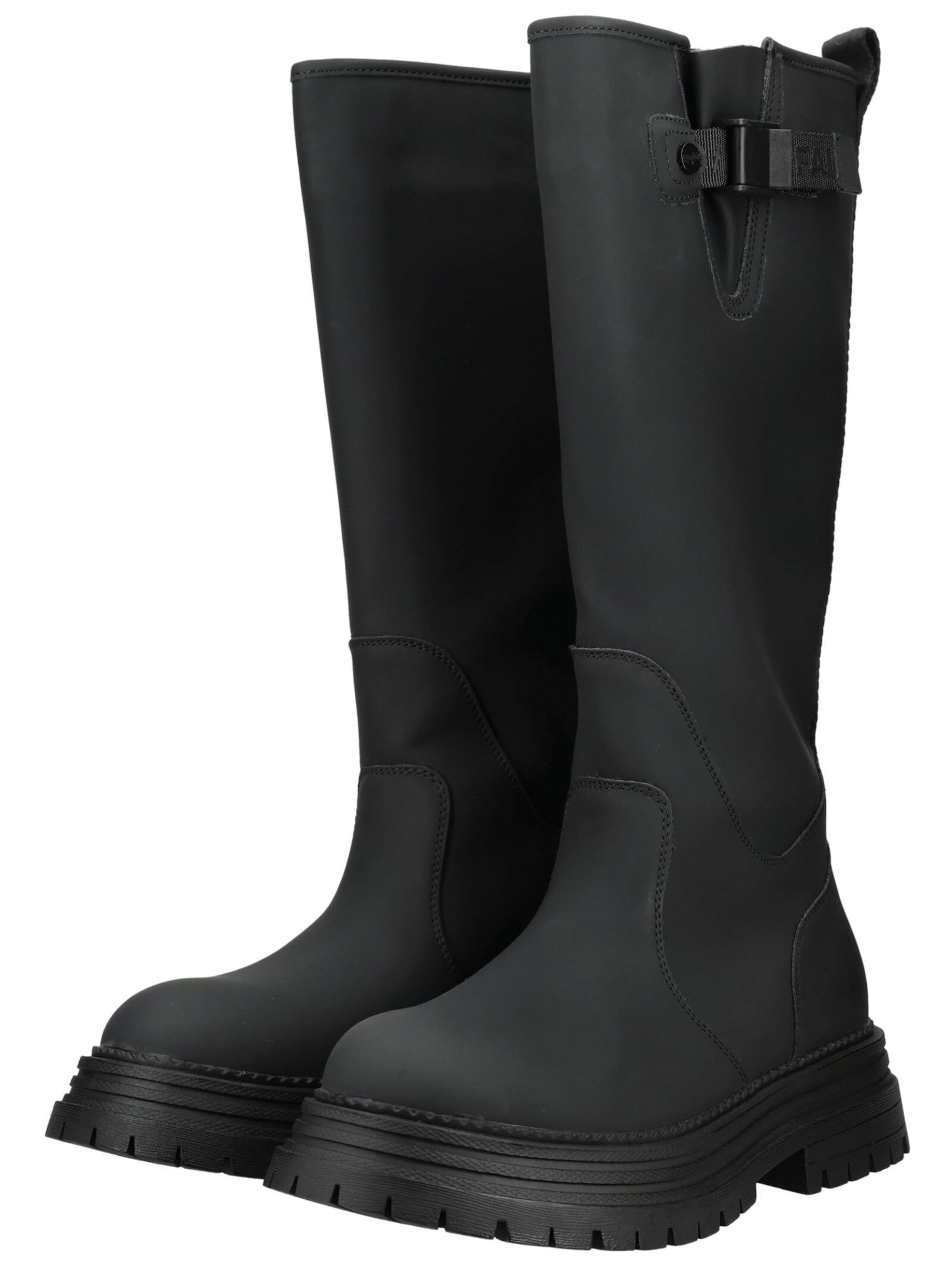 BUFFALO Boot in Black: front