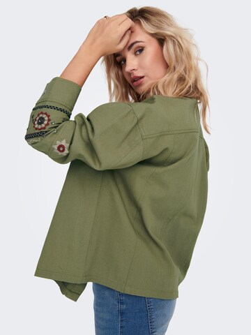 Veste mi-saison 'Anaya' ONLY en vert