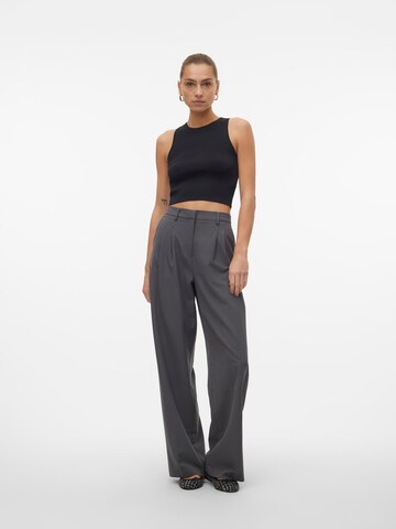 VERO MODA Gebreide top 'GINNY' in Zwart