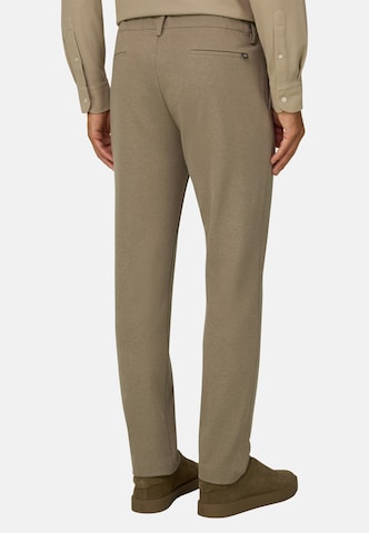 Boggi Milano Slim fit Chino trousers in Beige