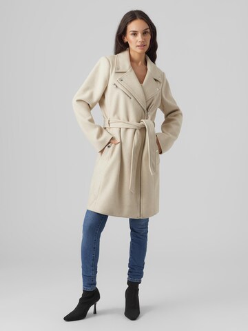 VERO MODA Between-Seasons Coat 'Pop' in Beige