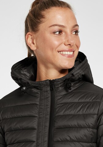 Oxmo Steppjacke 'Nella' in Schwarz