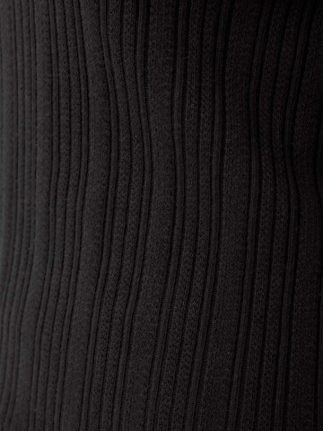 Organication Regular Hose in Schwarz