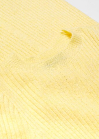 MANGO Úpletové šaty 'Grogui' – žlutá