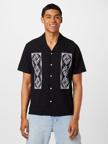 Woodbird Comfort fit Button Up Shirt in Black: front