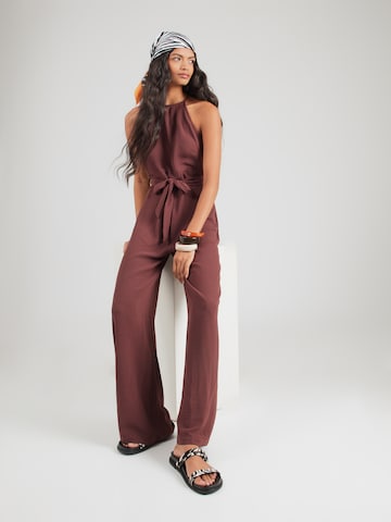 ABOUT YOU Haalari 'Patricia' värissä punainen