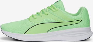 Chaussure de course 'Transport' PUMA en vert : devant