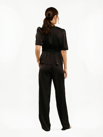 Regular Pantalon 'Tiki' Liberte Essentiel en noir