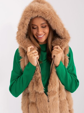 Madnezz House Weste in Beige