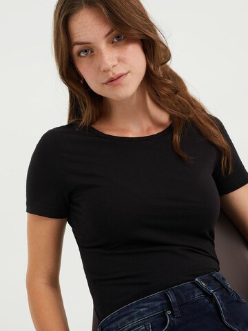 T-shirt WE Fashion en noir