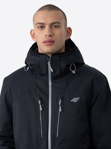 4F Athletic Jacket in Black