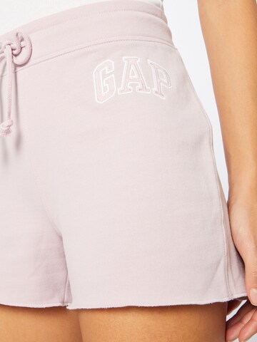 GAP Regular Shorts in Lila