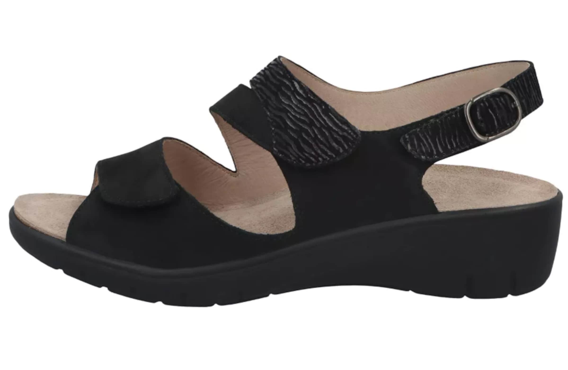 SOLIDUS Sandals in Black