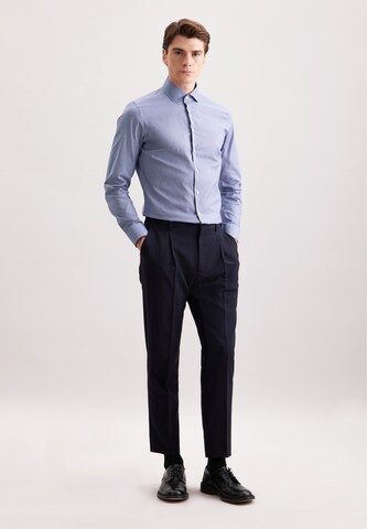 Coupe slim Chemise business 'Schwarze Rose' SEIDENSTICKER en bleu