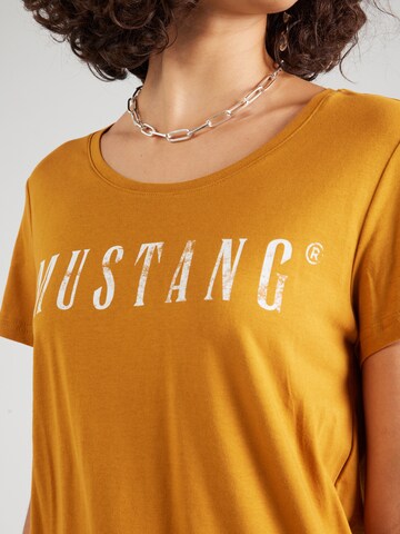 MUSTANG T-Shirt 'ALMA' in Braun