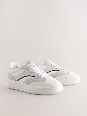 Next Низкие кроссовки 'Forever Comfort' в Белый