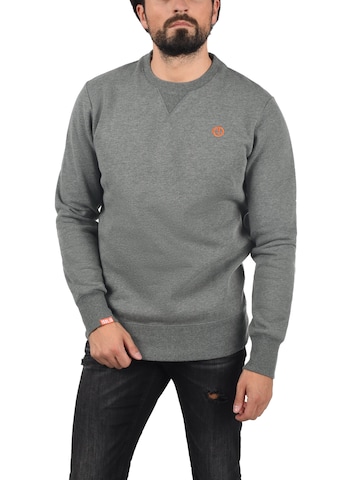 !Solid Sweatshirt 'Benn' in Grijs