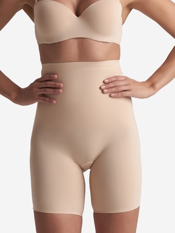 Bye Bra Shaping pant 'Waist Control High Waist Short' in Beige: front