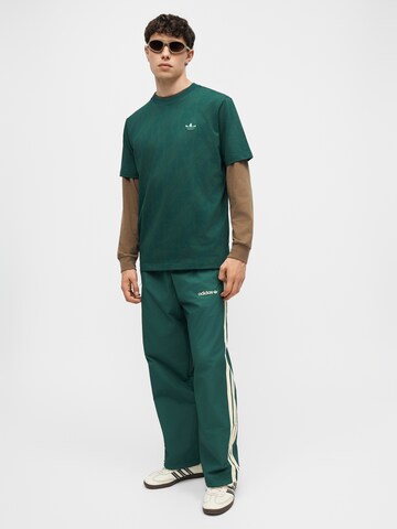 ADIDAS ORIGINALS - Loosefit Pantalón 'Cutline' en verde