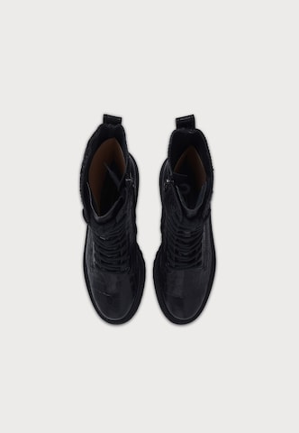 Stivaletto stringato di Paul Green in nero