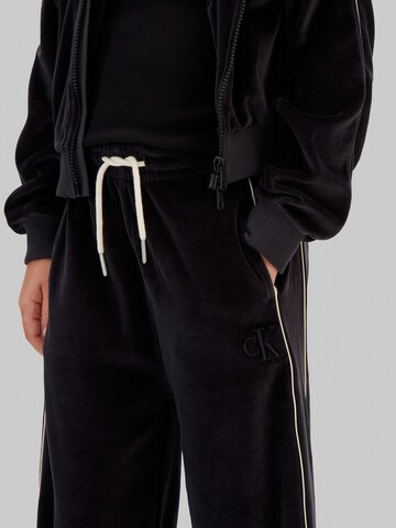 Regular Pantalon Calvin Klein Jeans en noir