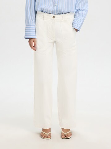 SELECTED Wide Leg Bukser 'SLFHOTEL AMOUR' i hvid: forside