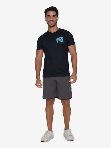 69Slam - Camiseta en negro: frente