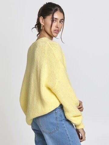 Lilavie Strickpullover ' Peggii ' in Gelb