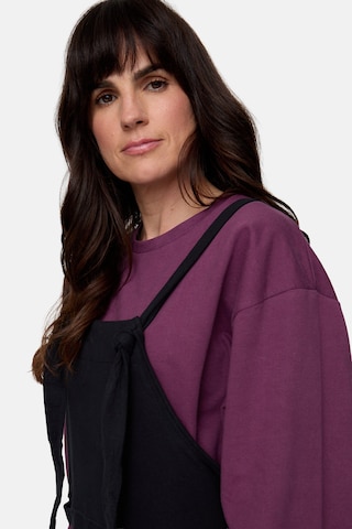 Turtledove London Regular Latzhose 'Lila' in Schwarz