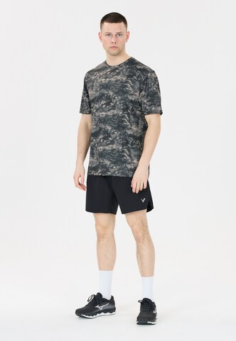 Virtus T-Shirt 'Deaglan' in Grau