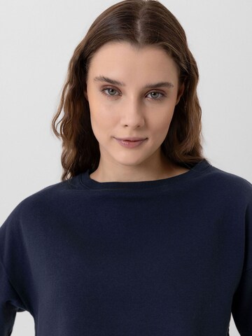 Jacey Quinn - Sudadera 'Elsa' en azul